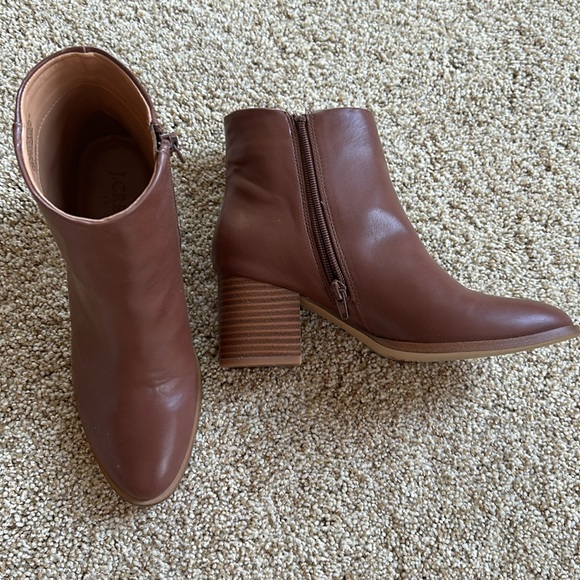 Jcrew factory heeled ankle boots - Picture 3 of 6